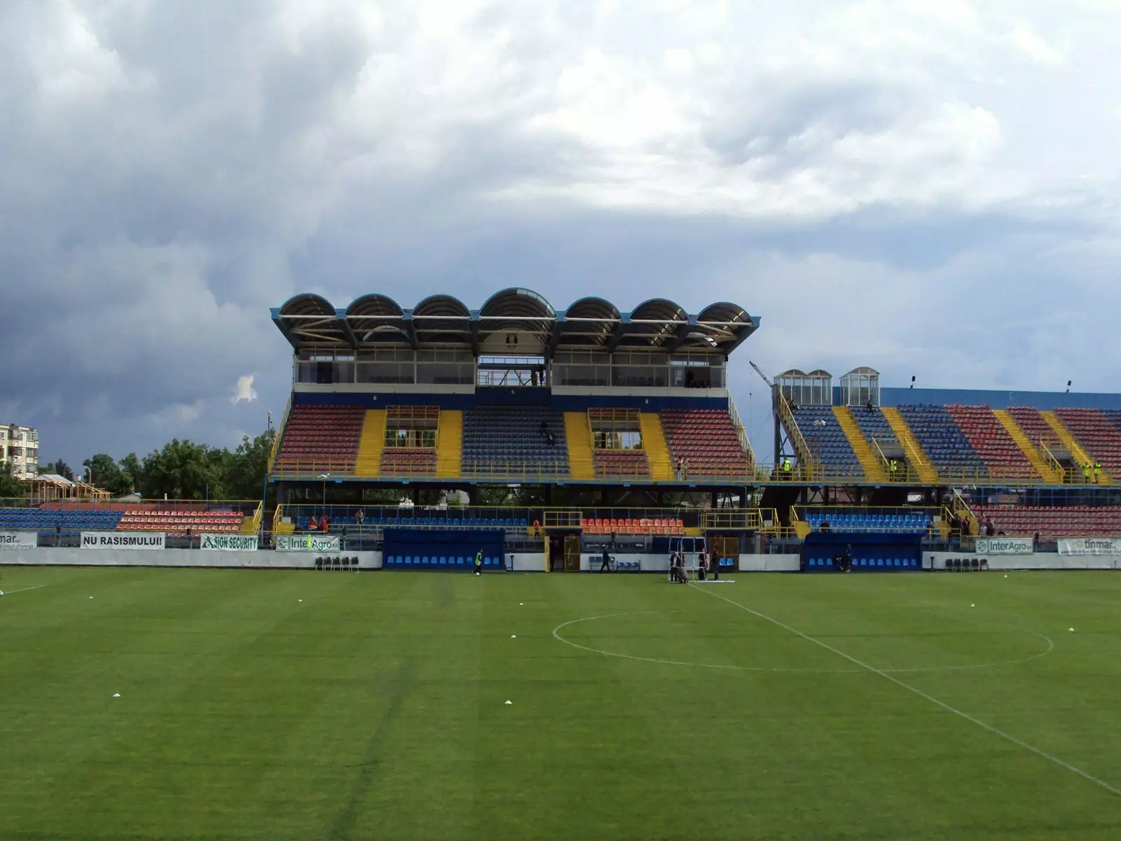 Retractable Stadium Roofs