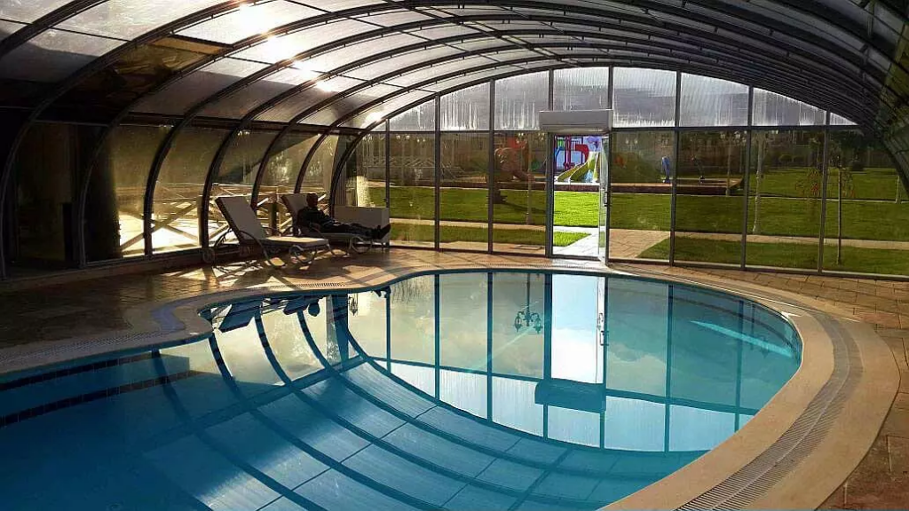 best pool enclosure companies near me